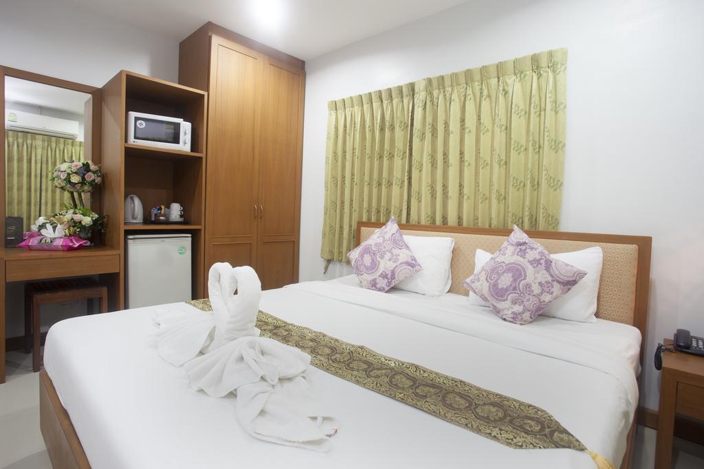 Hip Yaya Residences Patong Dış mekan fotoğraf