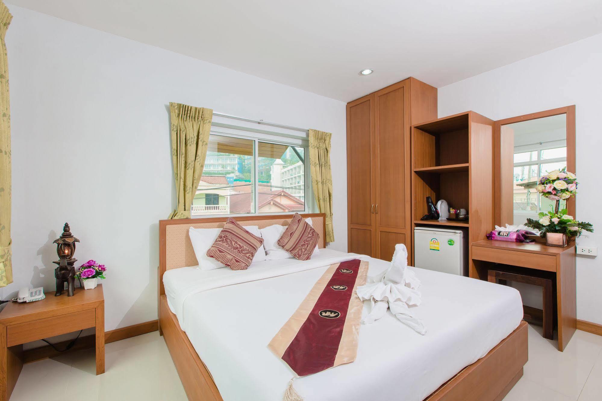Hip Yaya Residences Patong Dış mekan fotoğraf