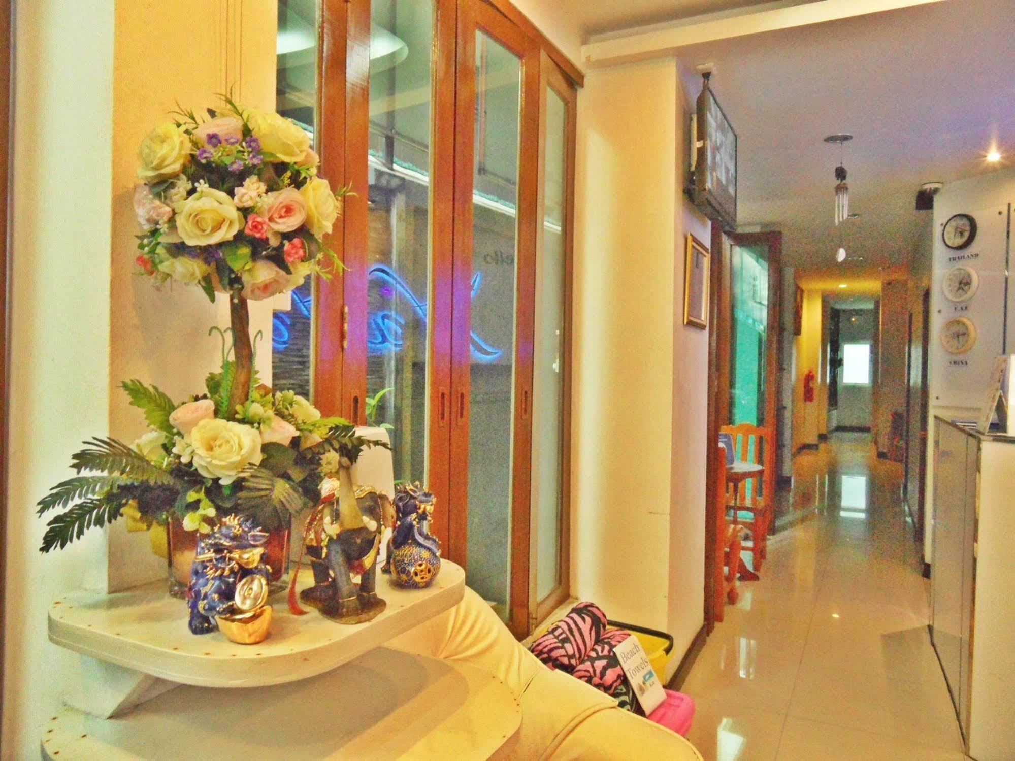 Hip Yaya Residences Patong Dış mekan fotoğraf